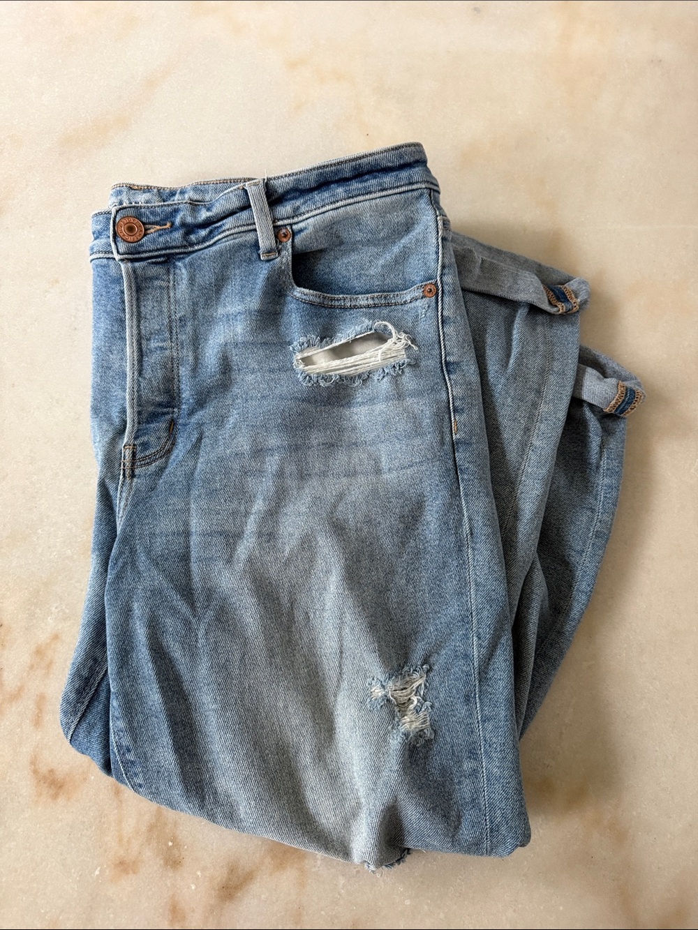 American Eagle Light Blue Distressed Jeans
